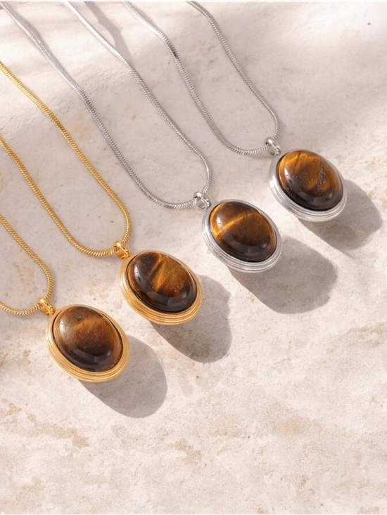 Jewelry - Tiger's Eye Oval Pendant Necklace 18KT Gold Plated PVD Coated NWT